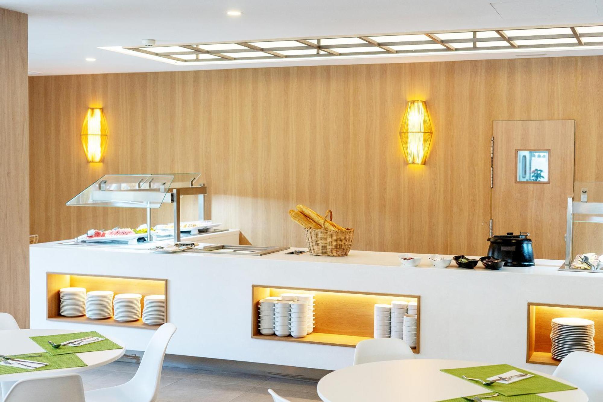 Ibersol Siurell Hotel Са Кома Екстериор снимка