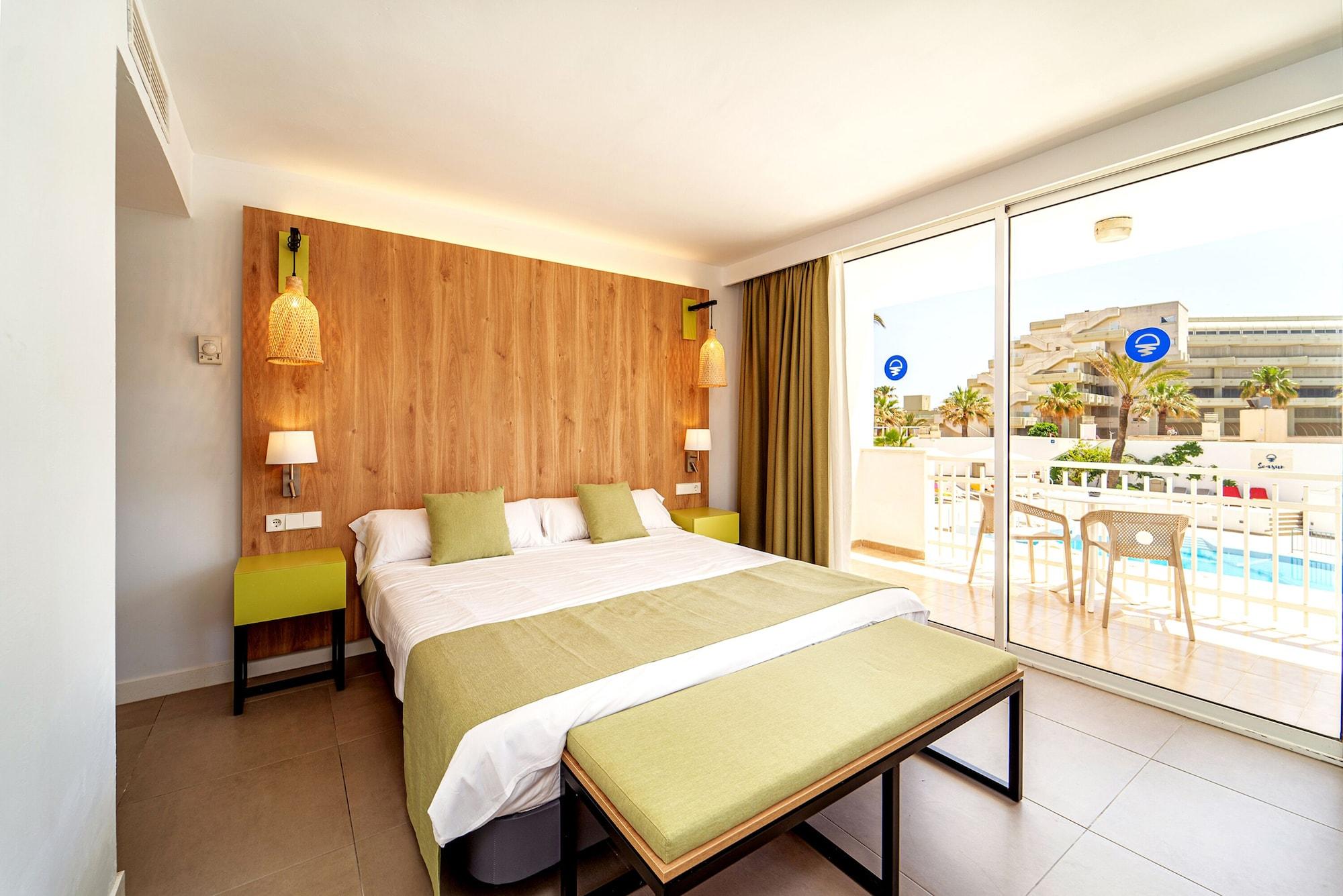 Ibersol Siurell Hotel Са Кома Екстериор снимка